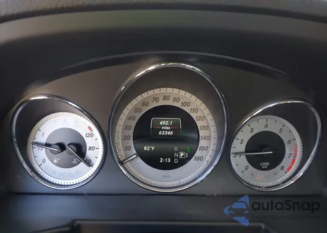 2015 Mercedes-Benz Glk 350 4Matic z USA, uszkodzony, nr VIN WDCGG8JB7FG394230